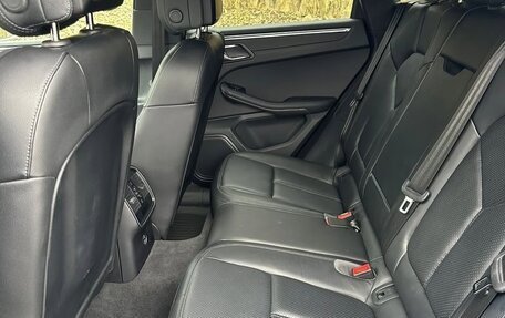 Porsche Macan I рестайлинг, 2022 год, 4 900 000 рублей, 3 фотография
