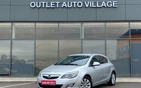 Opel Astra J, 2010 год, 599 000 рублей, 1 фотография