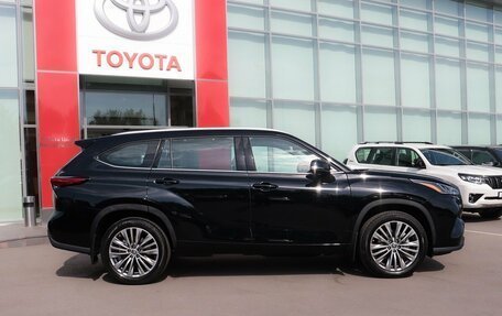 Toyota Highlander, 2025 год, 5 712 000 рублей, 6 фотография