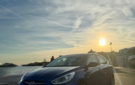 Hyundai Solaris II рестайлинг, 2014 год, 720 000 рублей, 1 фотография