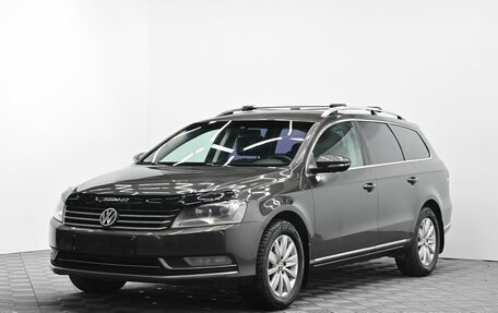 Volkswagen Passat B7, 2012 год, 995 000 рублей, 1 фотография