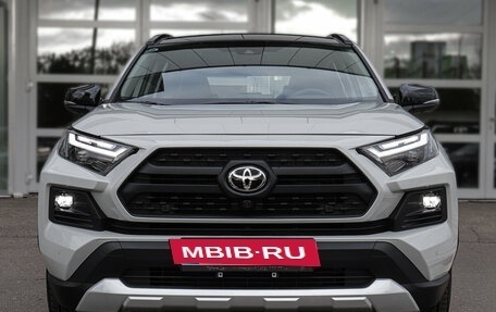 Toyota RAV4, 2025 год, 4 592 000 рублей, 2 фотография