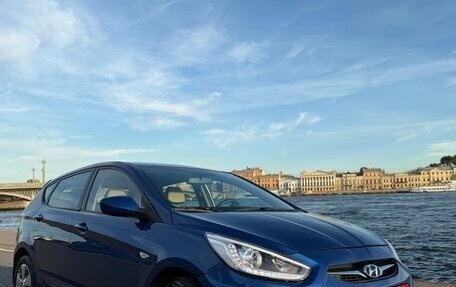 Hyundai Solaris II рестайлинг, 2014 год, 720 000 рублей, 4 фотография