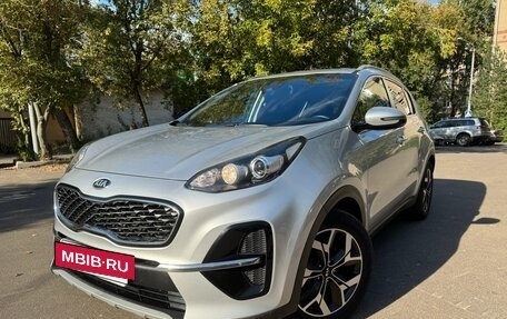 KIA Sportage IV рестайлинг, 2019 год, 2 500 000 рублей, 2 фотография