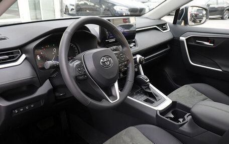 Toyota RAV4, 2025 год, 5 152 000 рублей, 12 фотография