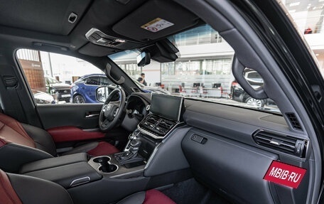 Toyota Land Cruiser, 2024 год, 12 969 600 рублей, 8 фотография
