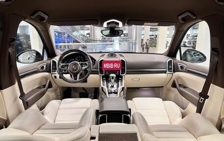 Porsche Cayenne III, 2016 год, 4 990 000 рублей, 20 фотография