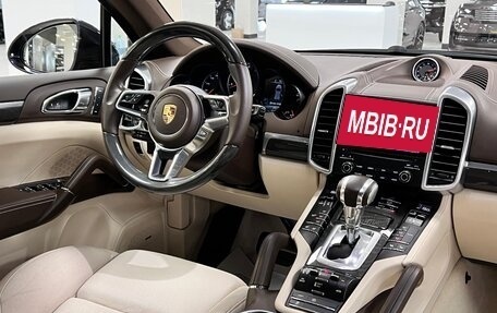 Porsche Cayenne III, 2016 год, 4 990 000 рублей, 23 фотография