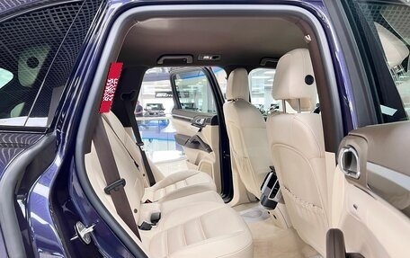 Porsche Cayenne III, 2016 год, 4 990 000 рублей, 29 фотография