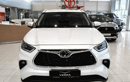 Toyota Highlander, 2025 год, 5 750 000 рублей, 4 фотография