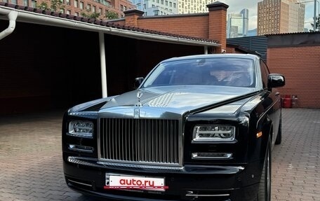 Rolls-Royce Phantom VII рестайлинг, 2016 год, 49 000 000 рублей, 2 фотография