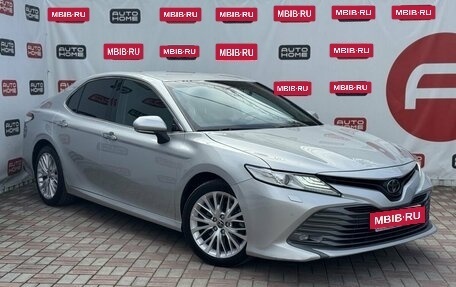 Toyota Camry, 2018 год, 2 749 990 рублей, 3 фотография