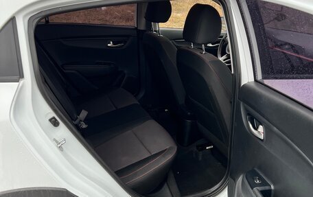 KIA Rio IV, 2021 год, 1 900 000 рублей, 9 фотография