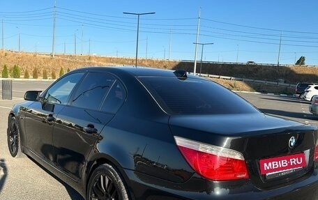 BMW 5 серия, 2007 год, 1 390 000 рублей, 8 фотография