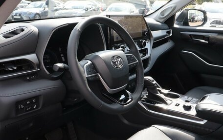 Toyota Highlander, 2024 год, 7 276 600 рублей, 15 фотография