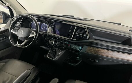 Volkswagen Caravelle T6 рестайлинг, 2021 год, 4 597 000 рублей, 10 фотография