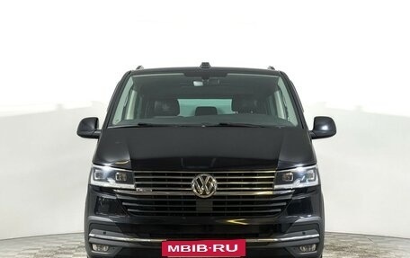 Volkswagen Caravelle T6 рестайлинг, 2021 год, 4 597 000 рублей, 2 фотография