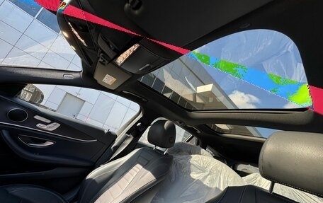 Mercedes-Benz E-Класс, 2018 год, 3 590 000 рублей, 7 фотография