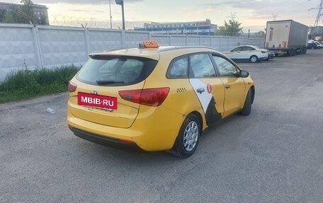KIA cee'd III, 2018 год, 500 000 рублей, 3 фотография