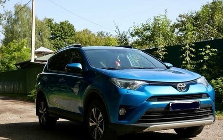 Toyota RAV4, 2016 год, 2 350 000 рублей, 2 фотография