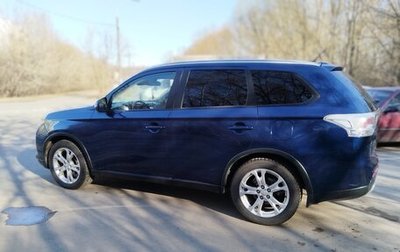 Mitsubishi Outlander III рестайлинг 3, 2014 год, 1 300 000 рублей, 1 фотография
