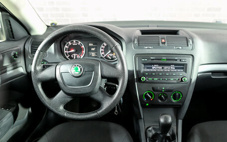 Skoda Octavia, 2011 год, 720 000 рублей, 16 фотография