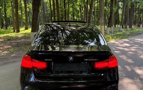 BMW 3 серия, 2017 год, 2 650 000 рублей, 14 фотография