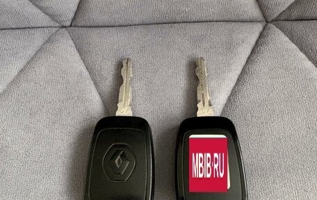 Renault Logan II, 2016 год, 450 000 рублей, 19 фотография