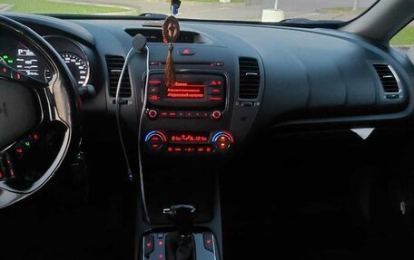 KIA Cerato III, 2018 год, 1 400 000 рублей, 10 фотография