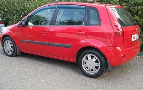 Ford Fiesta, 2006 год, 390 000 рублей, 3 фотография