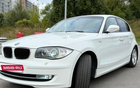 BMW 1 серия, 2010 год, 850 000 рублей, 7 фотография