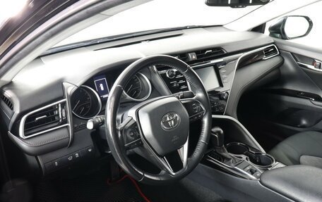 Toyota Camry, 2020 год, 2 749 000 рублей, 9 фотография