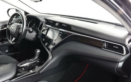 Toyota Camry, 2020 год, 2 749 000 рублей, 10 фотография