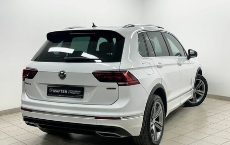 Volkswagen Tiguan II, 2018 год, 3 289 000 рублей, 4 фотография