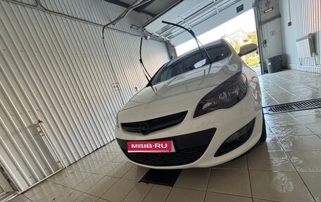 Opel Astra J, 2015 год, 1 200 000 рублей, 1 фотография