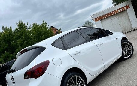 Opel Astra J, 2015 год, 1 200 000 рублей, 11 фотография