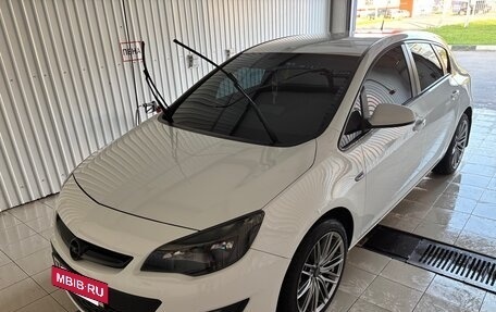 Opel Astra J, 2015 год, 1 200 000 рублей, 3 фотография