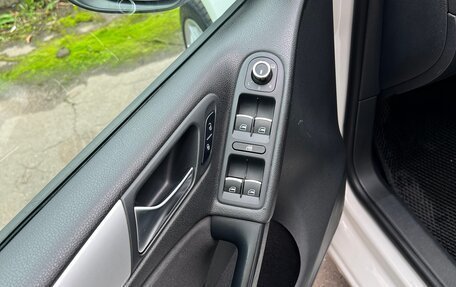 Volkswagen Golf VI, 2011 год, 890 000 рублей, 23 фотография