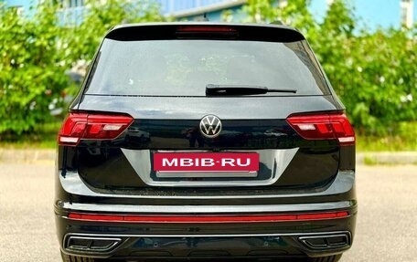 Volkswagen Tiguan II, 2021 год, 3 100 000 рублей, 14 фотография