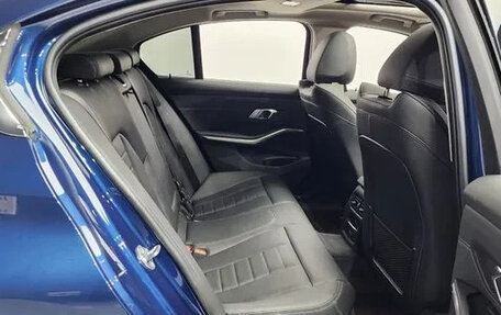 BMW 3 серия, 2022 год, 3 700 000 рублей, 13 фотография