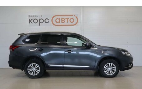 Mitsubishi Outlander III рестайлинг 3, 2019 год, 2 149 000 рублей, 4 фотография