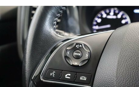Mitsubishi Outlander III рестайлинг 3, 2019 год, 2 149 000 рублей, 9 фотография