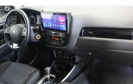 Mitsubishi Outlander III рестайлинг 3, 2019 год, 2 149 000 рублей, 5 фотография