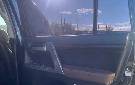 Toyota Land Cruiser 200, 2011 год, 3 000 000 рублей, 12 фотография