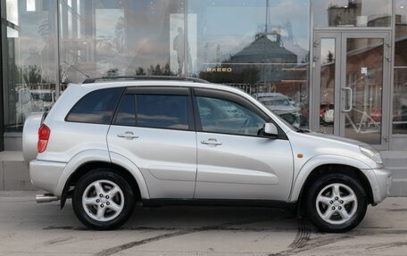 Toyota RAV4, 2002 год, 830 000 рублей, 4 фотография