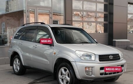 Toyota RAV4, 2002 год, 830 000 рублей, 3 фотография