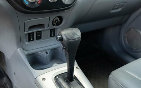 Toyota RAV4, 2002 год, 830 000 рублей, 14 фотография