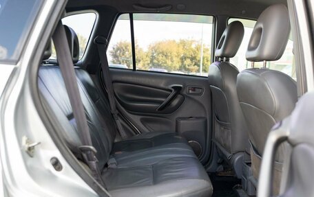 Toyota RAV4, 2002 год, 830 000 рублей, 18 фотография