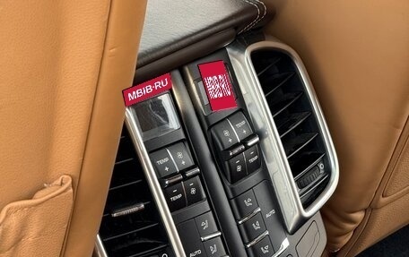 Porsche Cayenne III, 2012 год, 2 650 000 рублей, 13 фотография