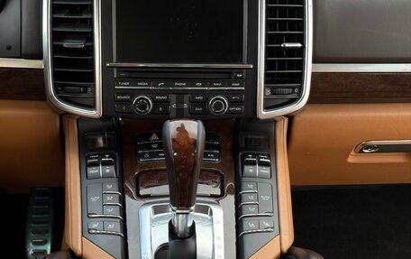 Porsche Cayenne III, 2012 год, 2 650 000 рублей, 28 фотография